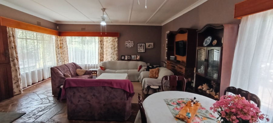 5 Bedroom Property for Sale in Potchefstroom South North West